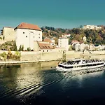 Boutique Morgentau Отель Пассау