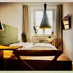 Boutique Morgentau ホテル 3*